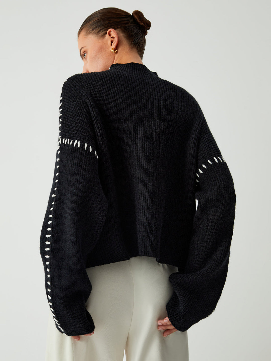 Éliane | Pull Découpes Élégantes