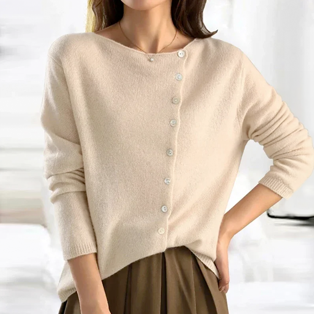 Silvia | Cardigan en cachemire à col asymétrique boutonné