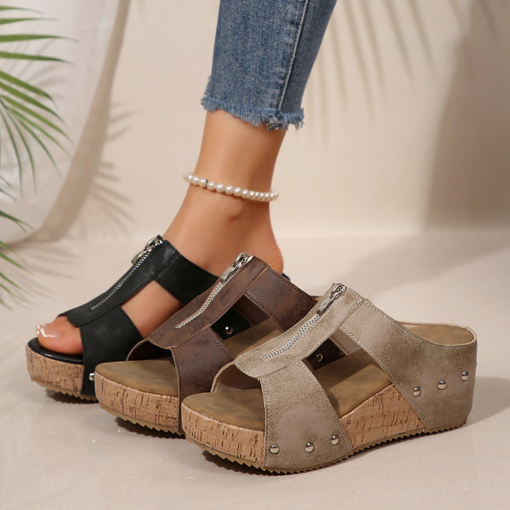 Gigi – Sandales Compensées Chics