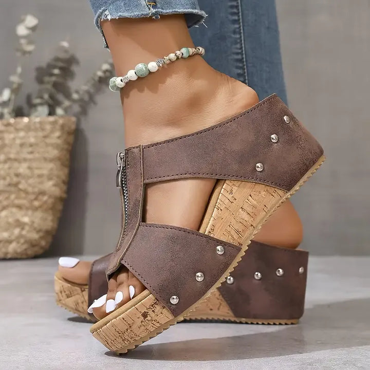 Gigi – Sandales Compensées Chics